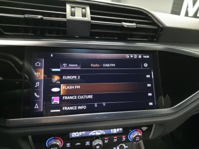 Audi Q3 20 TDI - 150 - BV S-tronic S-Line   - 25