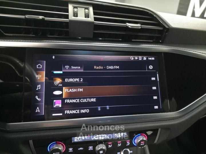 Audi Q3 20 TDI - 150 - BV S-tronic S-Line - 25