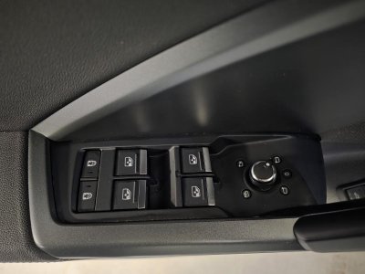 Audi Q3 20 TDI - 150 - BV S-tronic S-Line   - 29