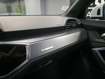 Audi Q3 20 TDI - 150 - BV S-tronic S-Line   - 39