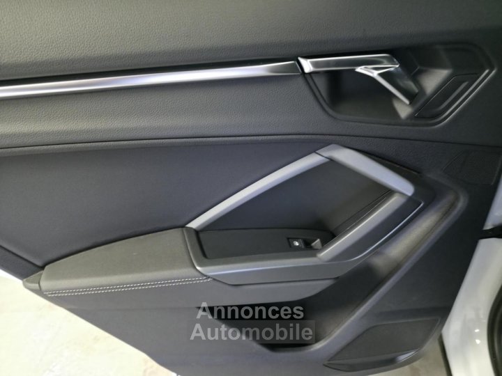 Audi Q3 20 TDI - 150 - BV S-tronic S-Line - 40