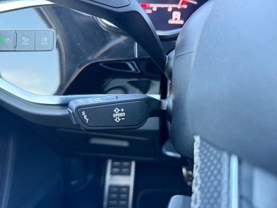 Audi Q3 35 TDI 150 ch S tronic 7 S line - TOIT OUVRANT - CARPLAY - CAM RECUL - JANTES 19 SPORT - SIÈGES ÉLÉCS CHAUFFANTS - 26