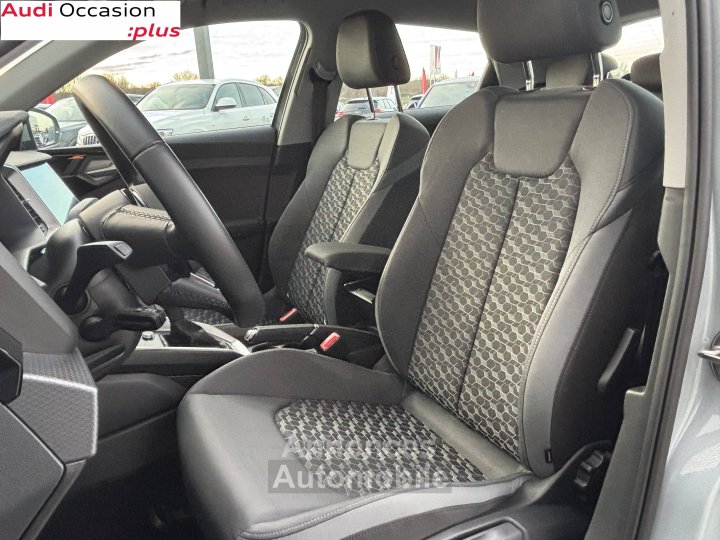 Audi A1 Sportback 30 TFSI 110 ch S tronic 7 Advanced 2 - 25