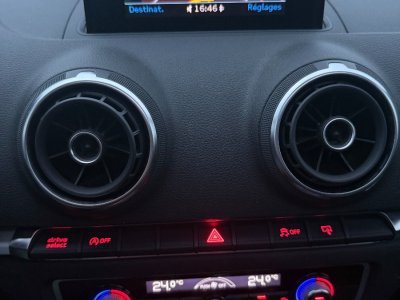 Audi A3 Sportback 20 TDi 150 S-LINE INT/EXT S-TRONIC * TOIT OUVRANT - 13