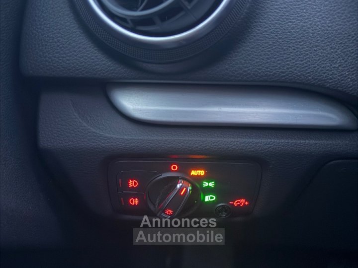 Audi A3 Sportback 20 TDi 150 S-LINE INT/EXT S-TRONIC * TOIT OUVRANT - 16
