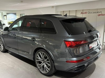 Audi Q7 55 TFSI e 380 Tiptronic 8 Quattro S line   - 4
