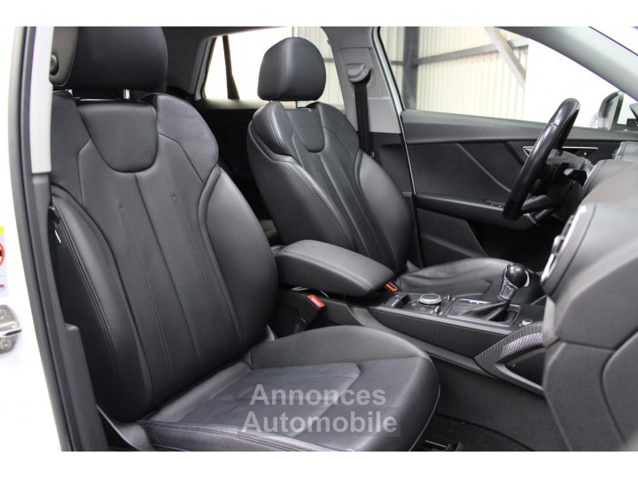 Audi Q2 14 TFSI COD - 150 S Line - Apple Carplay & Toit ouvrant - 11