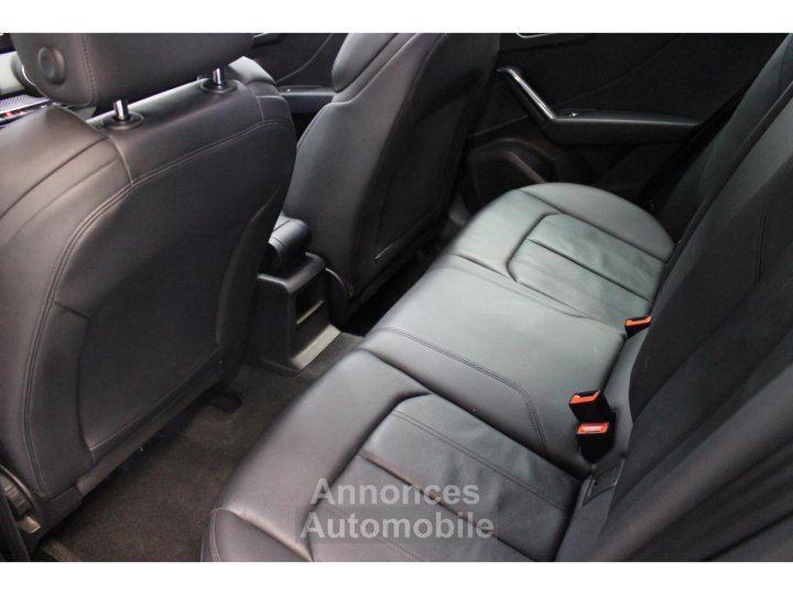 Audi Q2 14 TFSI COD - 150 S Line - Apple Carplay & Toit ouvrant - 14