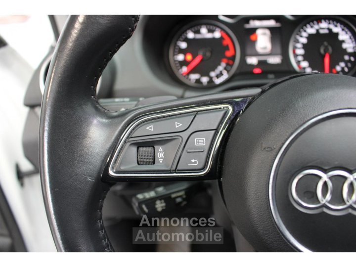 Audi Q2 14 TFSI COD - 150 S Line - Apple Carplay & Toit ouvrant - 19