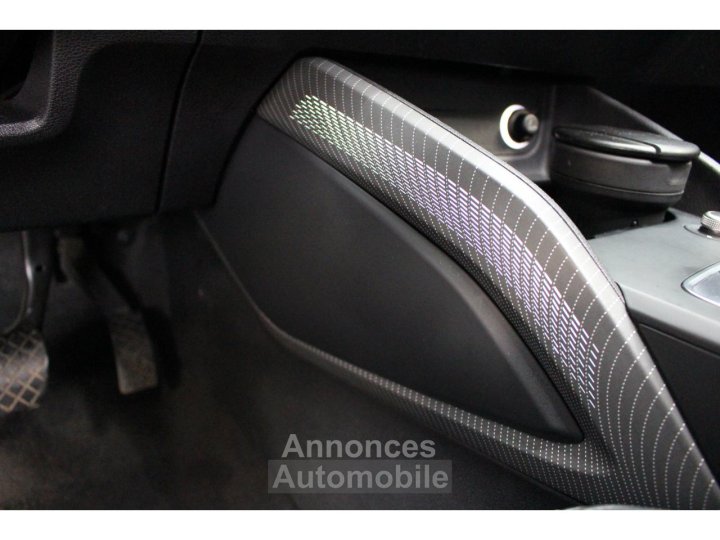 Audi Q2 14 TFSI COD - 150 S Line - Apple Carplay & Toit ouvrant - 32