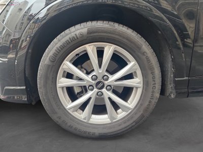 Audi Q3 35 TFSI 150 ch S tronic 7 S line   - 36