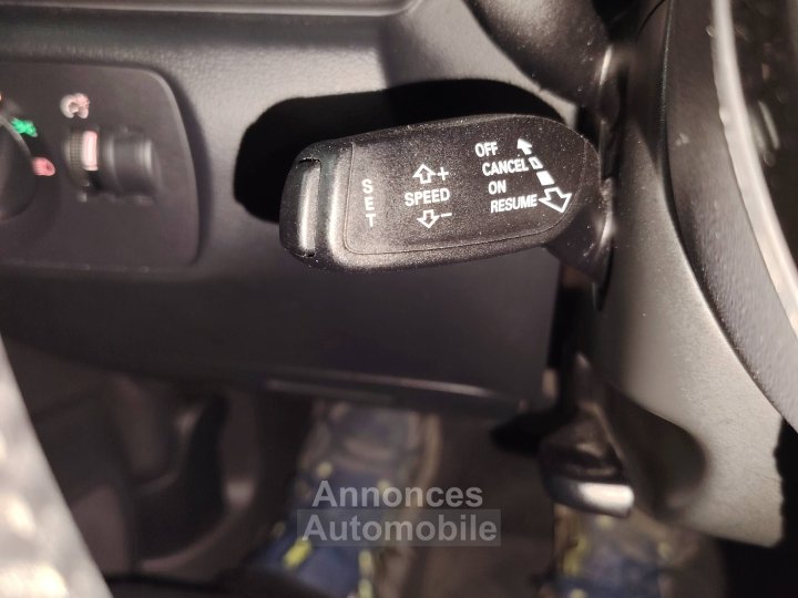 Audi Q3  20 TDI 184ch Ambition Luxe quattro S tronic 7 - 17