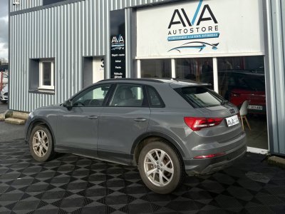 Audi Q3 II 35 TDI 150ch 124g Design Luxe S tronic 7   - 4