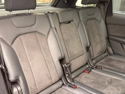 Audi Q7 II 45 TDI 231ch S line quattro Tiptronic 7 places - 11
