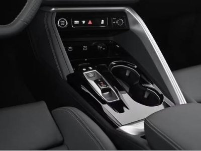 Audi Q5 e-hybrid qu S line Matrix+AHK+B&O   - 11