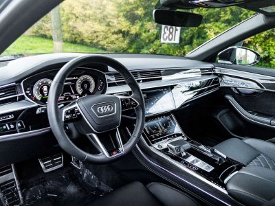 Audi A8 60 TFSI e 3x S-Line   - 4