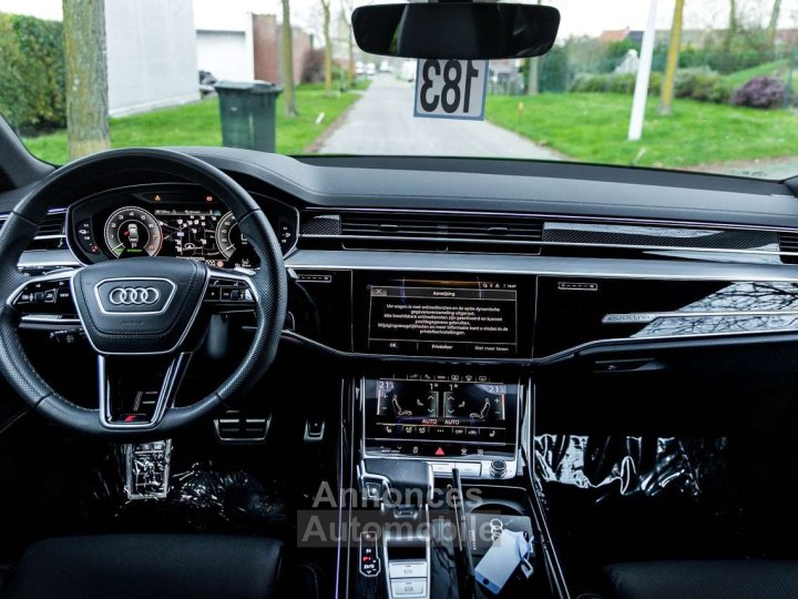 Audi A8 60 TFSI e 3x S-Line - 17