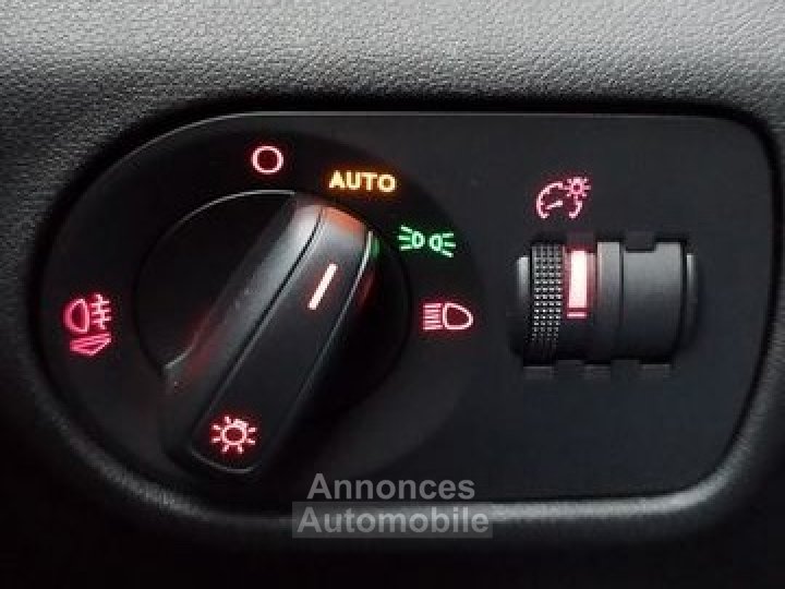 Audi A1 14 tsi 125ch ambiente sieges chauffants bluetooth - 21