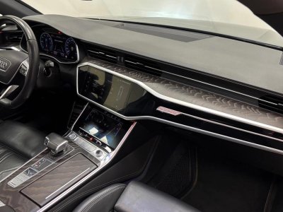 Audi A7 Sportback 55 TFSIe 367 ch S-line Quattro / Bang & Olufsen / TO / HUD / Cam360° / Attelage - 9