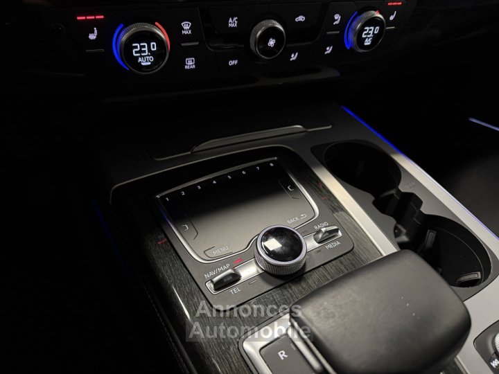 Audi Q7 30 V6 TDI 218CH ULTRA CLEAN DIESEL AVUS QUATTRO TIPTRONIC 7 PLACES - 44