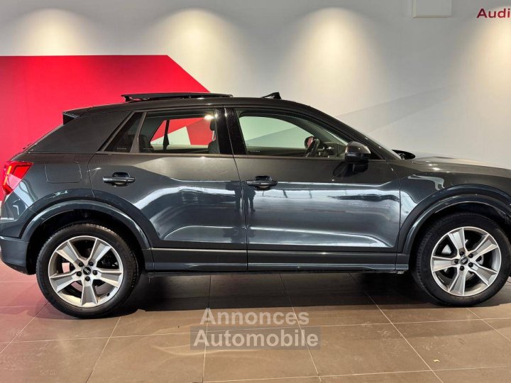 Audi Q2 35 TFSI 150 S tronic 7 Design Luxe - 3
