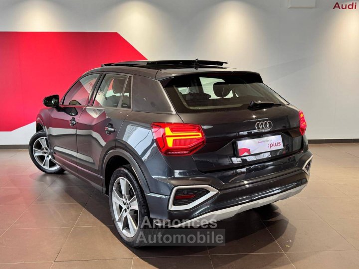 Audi Q2 35 TFSI 150 S tronic 7 Design Luxe - 8