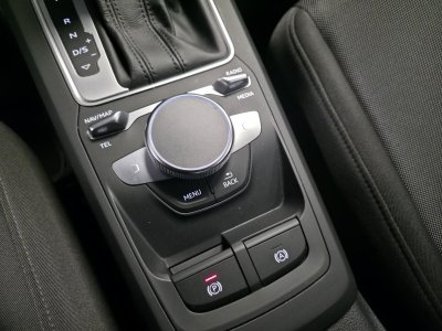 Audi Q2 20 30 TDI - 116 - BV S-tronic Design   - 35