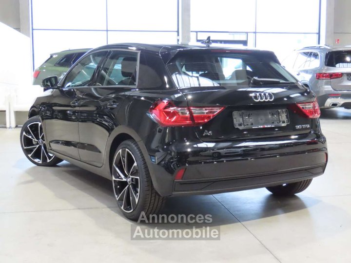 Audi A1 30TFSI STronic - 4