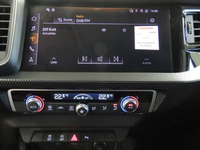 Audi A1 30TFSI STronic - 11