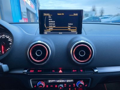Audi A3 20 tdi 184ch s-line quattro s-tronic sieges rs - 19