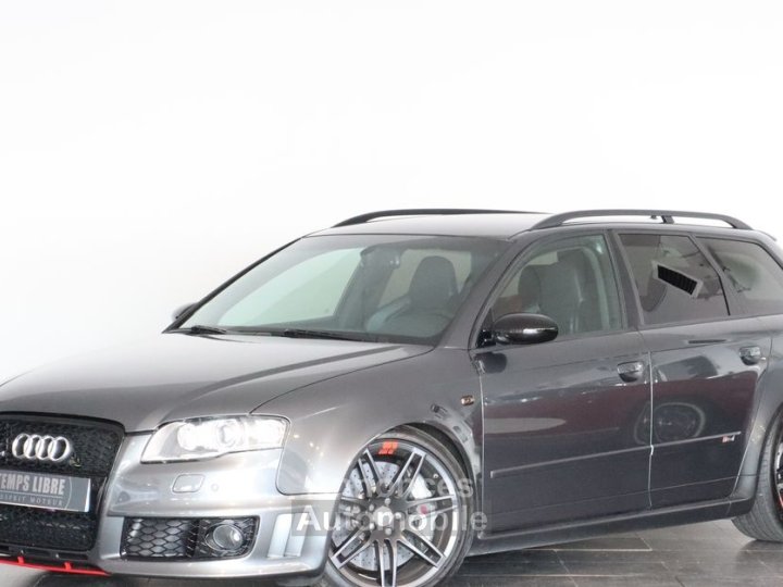 Audi RS4 v8 42 420ch - 1