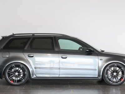 Audi RS4 v8 42 420ch   - 2