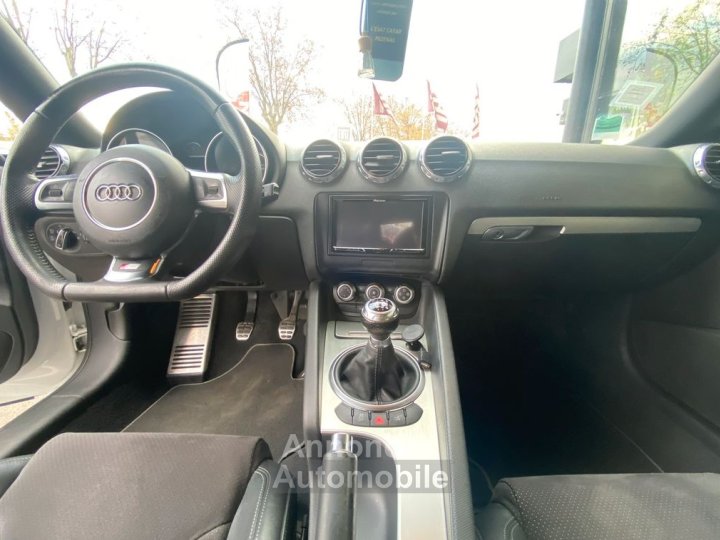 Audi TTS TT S-Line 18 TFSI Turbo 160cv - 5