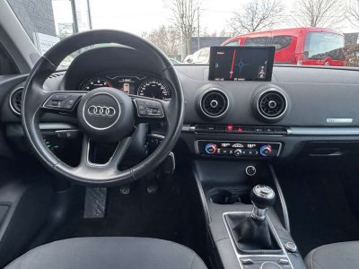 Audi A3 10 TFSI Sport - 9