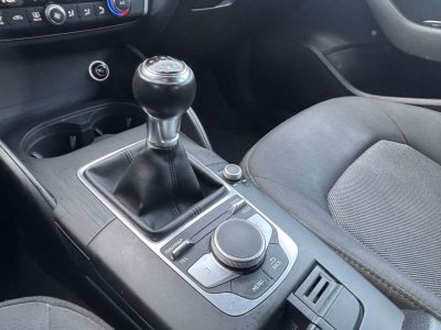 Audi A3 10 TFSI Sport - 12