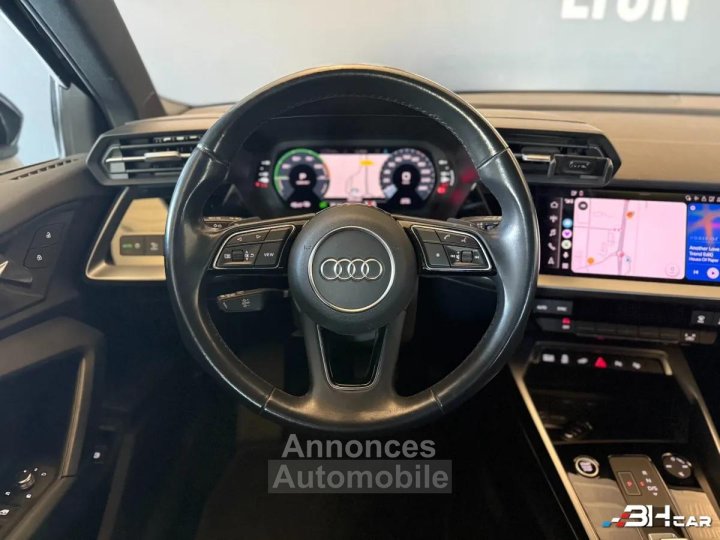 Audi A3 III 40 e-tron 204ch Business line S tronic 6 - 11