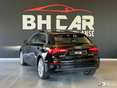 Audi A3 III 40 e-tron 204ch Business line S tronic 6 - 18