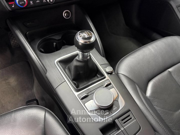 Audi A3 Sportback 30 TDI BVM6 - 116cv / Apple Carplay / Radars AR / Si&egrave;ges chauffants - 13