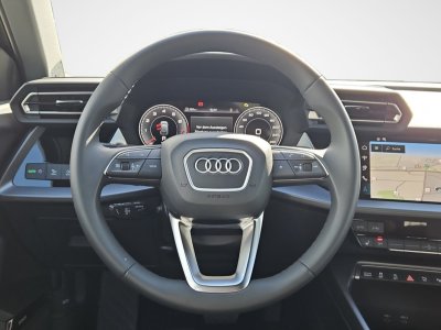 Audi A3 Sportback S-LINE   - 2