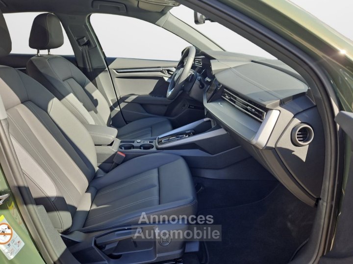 Audi A3 Sportback S-LINE - 13