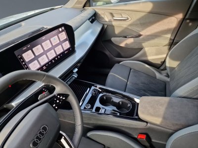 Audi Q3 e-hybrid 2x S line   - 14