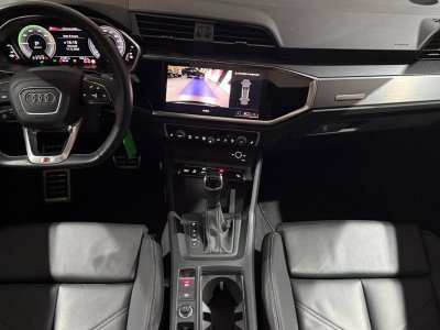 Audi Q3 45 TFSIe 245 ch S tronic 6 S line   - 5