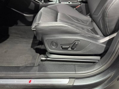 Audi Q3 45 TFSIe 245 ch S tronic 6 S line   - 7