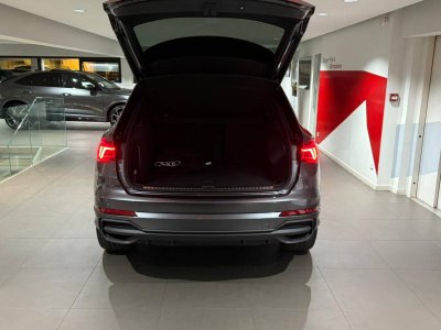 Audi Q3 45 TFSIe 245 ch S tronic 6 S line   - 13