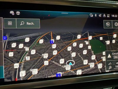 Audi Q3 45 TFSIe 245 ch S tronic 6 S line   - 20