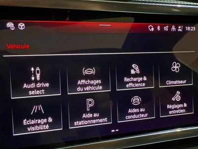 Audi Q3 45 TFSIe 245 ch S tronic 6 S line   - 22