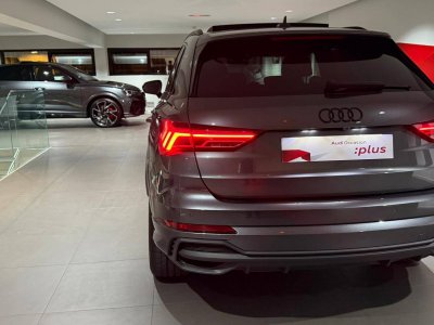 Audi Q3 45 TFSIe 245 ch S tronic 6 S line   - 30