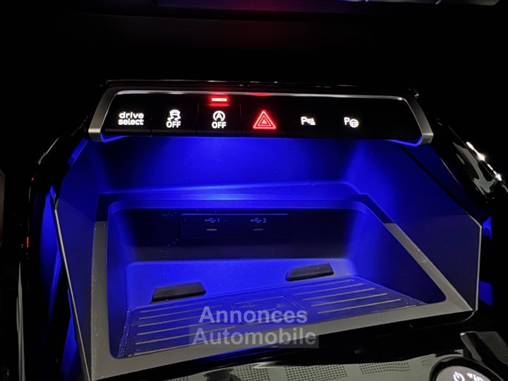 Audi RS3 SPORTBACK Sportback 25 TFSI 407 S tronic 7 Quattro Performance - 17