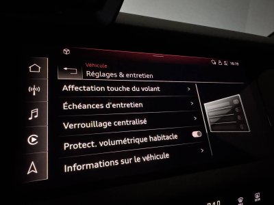 Audi RS3 SPORTBACK Sportback 25 TFSI 407 S tronic 7 Quattro Performance   - 44