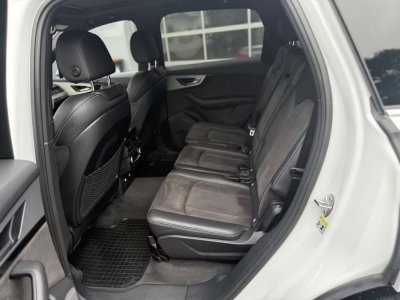 Audi SQ7 40 TDI quattro Matrix LED*Pano*BOSE*Full options - 16